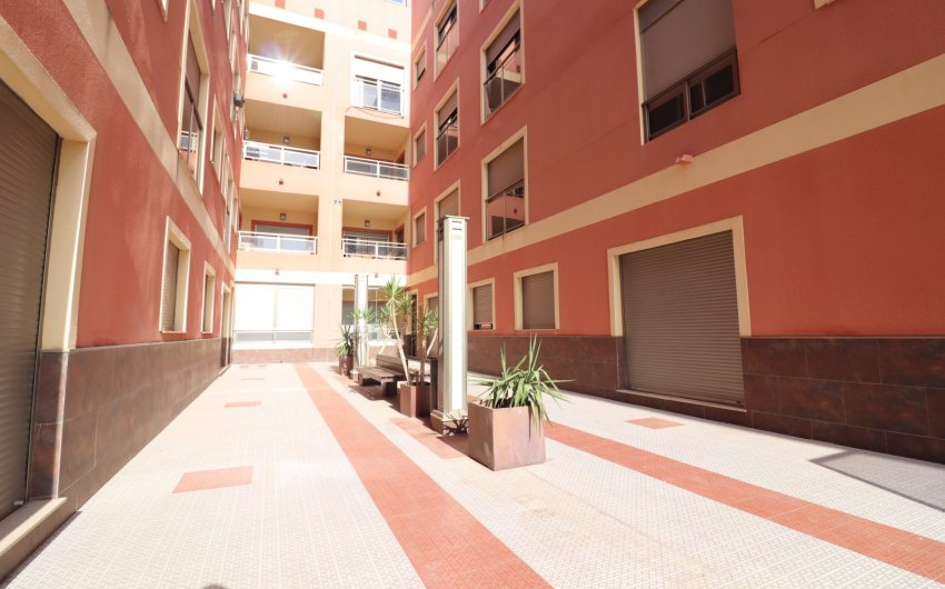 Herverkoop - Apartment -
Rojales - Los Palacios