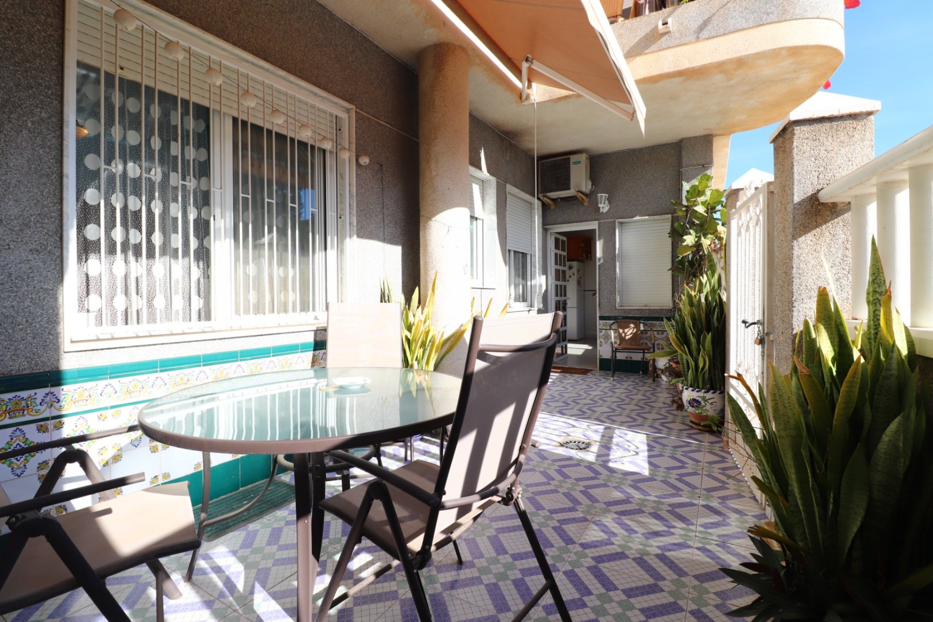 Herverkoop - Apartment -
Rojales