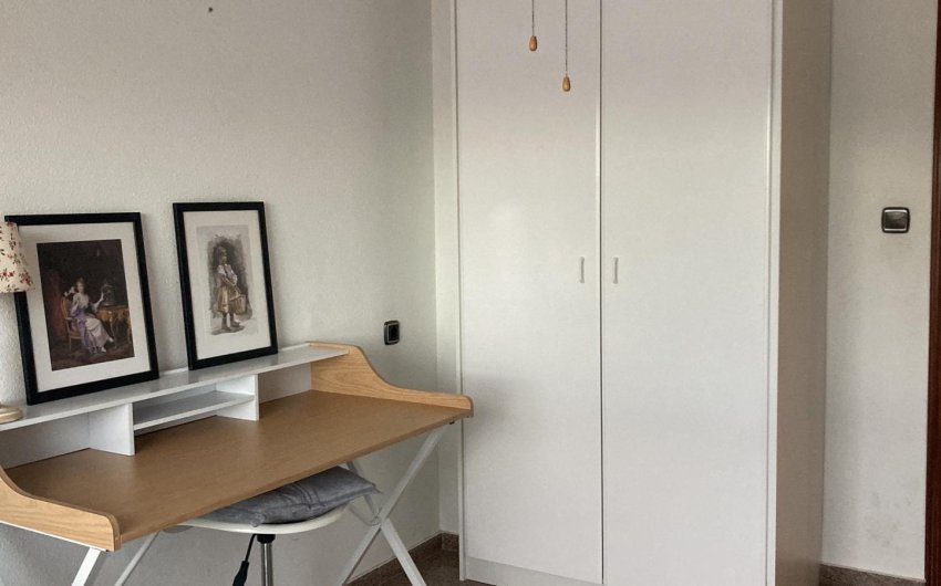 Herverkoop - Apartment -
Salinas