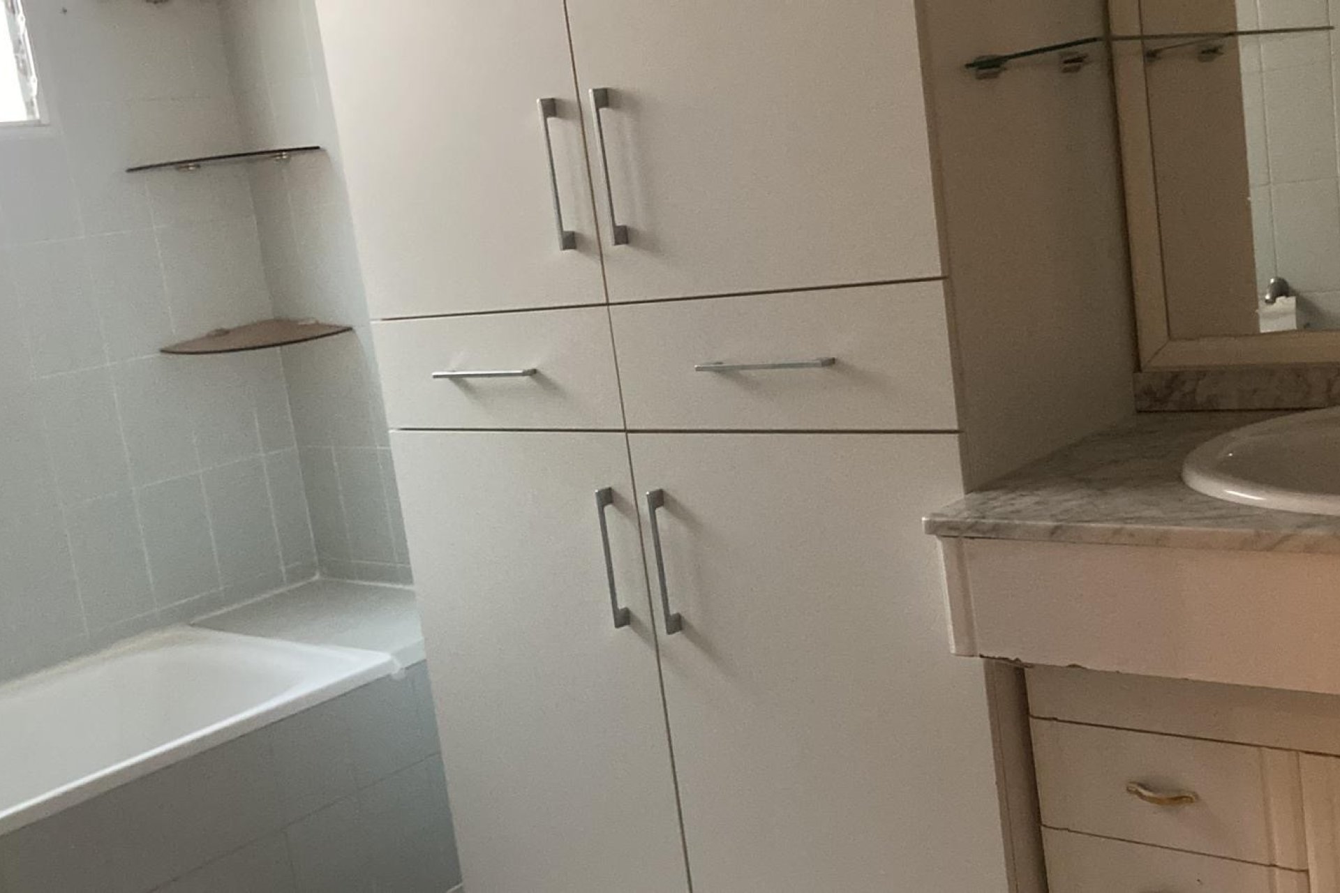 Herverkoop - Apartment -
Salinas