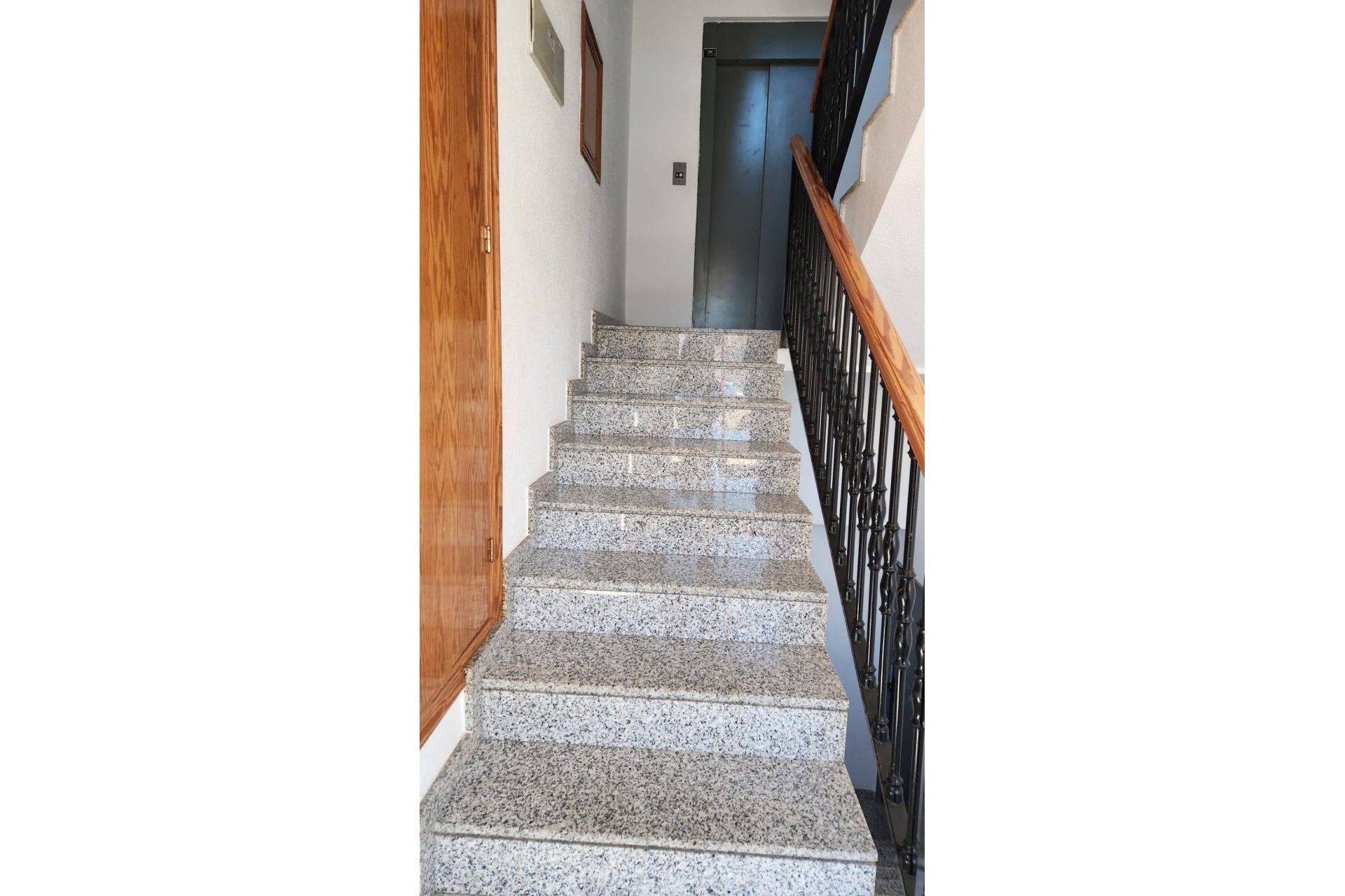 Herverkoop - Apartment -
San Javier