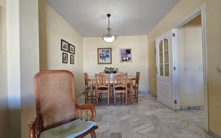 Herverkoop - Apartment -
San Luis de Sabinillas - Costa del Sol