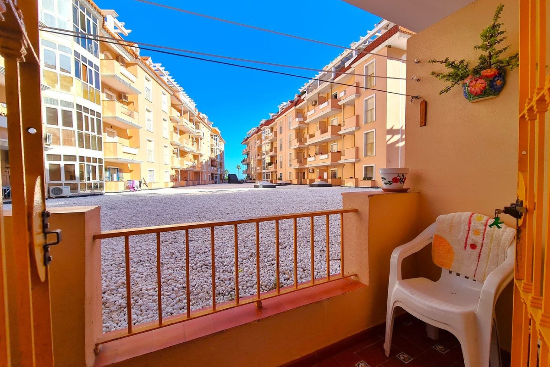Herverkoop - Apartment -
San Luis de Sabinillas - Costa del Sol