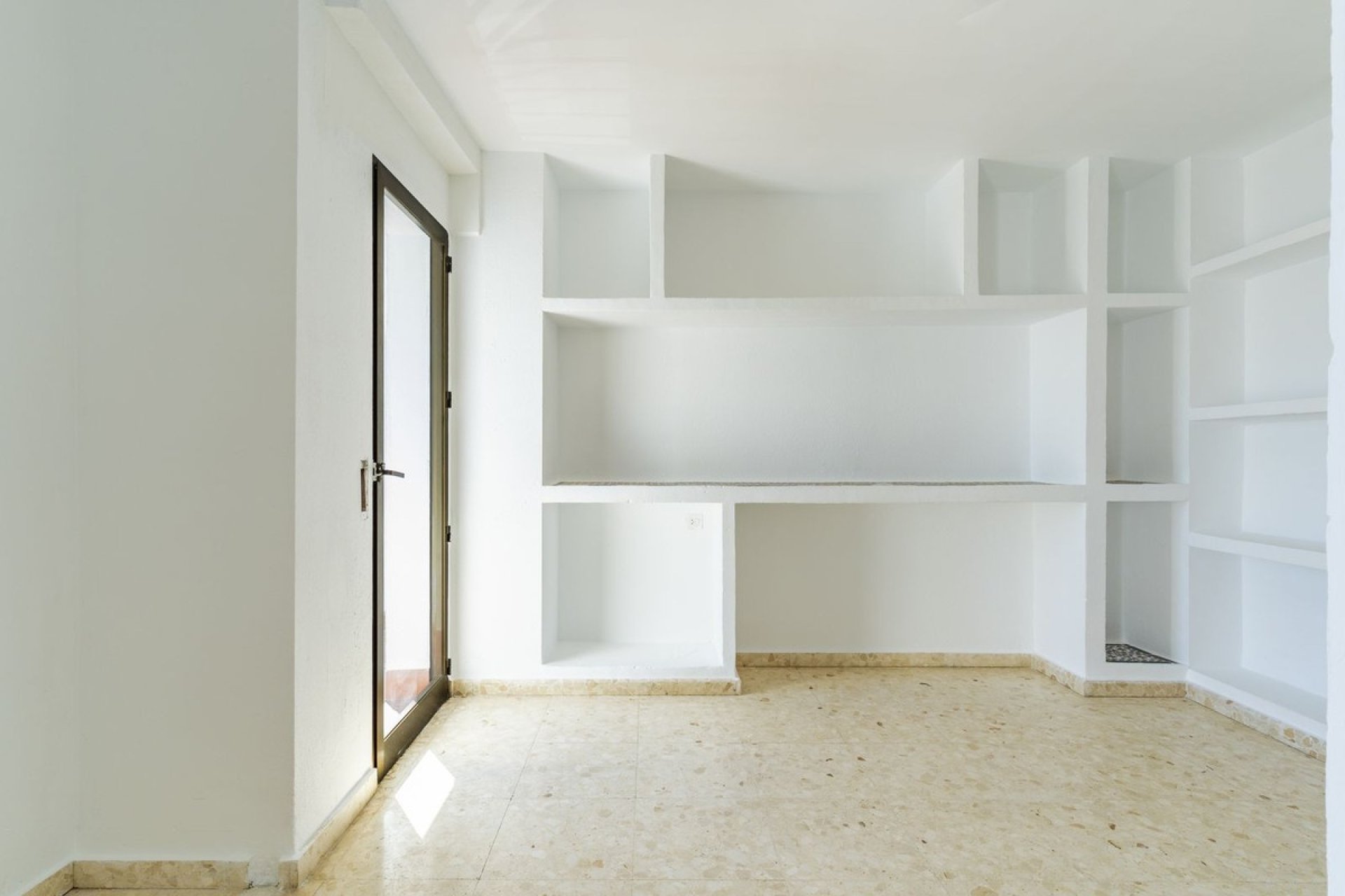 Herverkoop - Apartment -
San Luis de Sabinillas - Costa del Sol