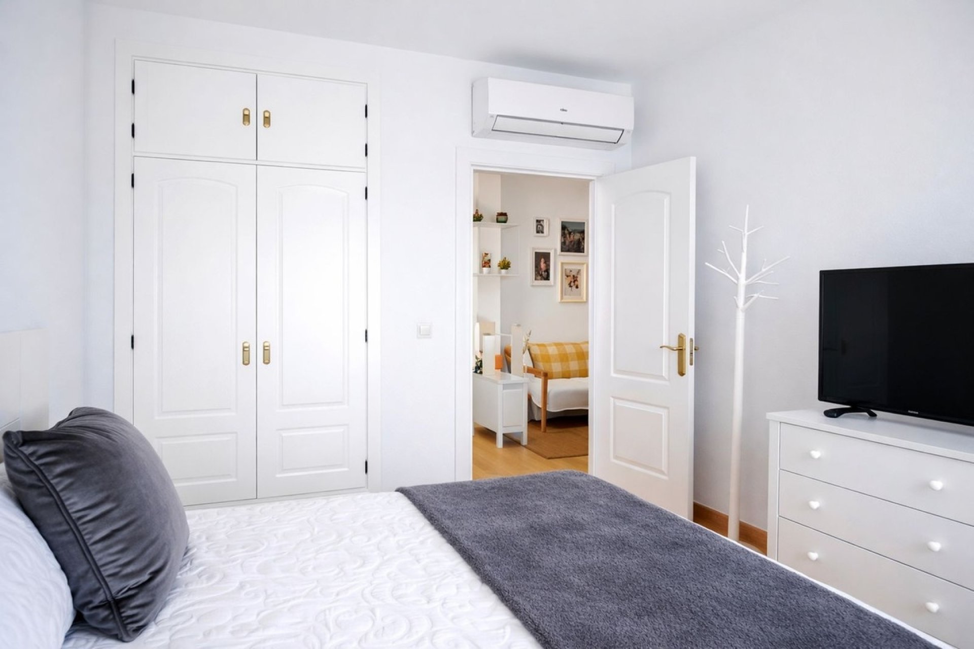 Herverkoop - Apartment -
San Luis de Sabinillas - Costa del Sol