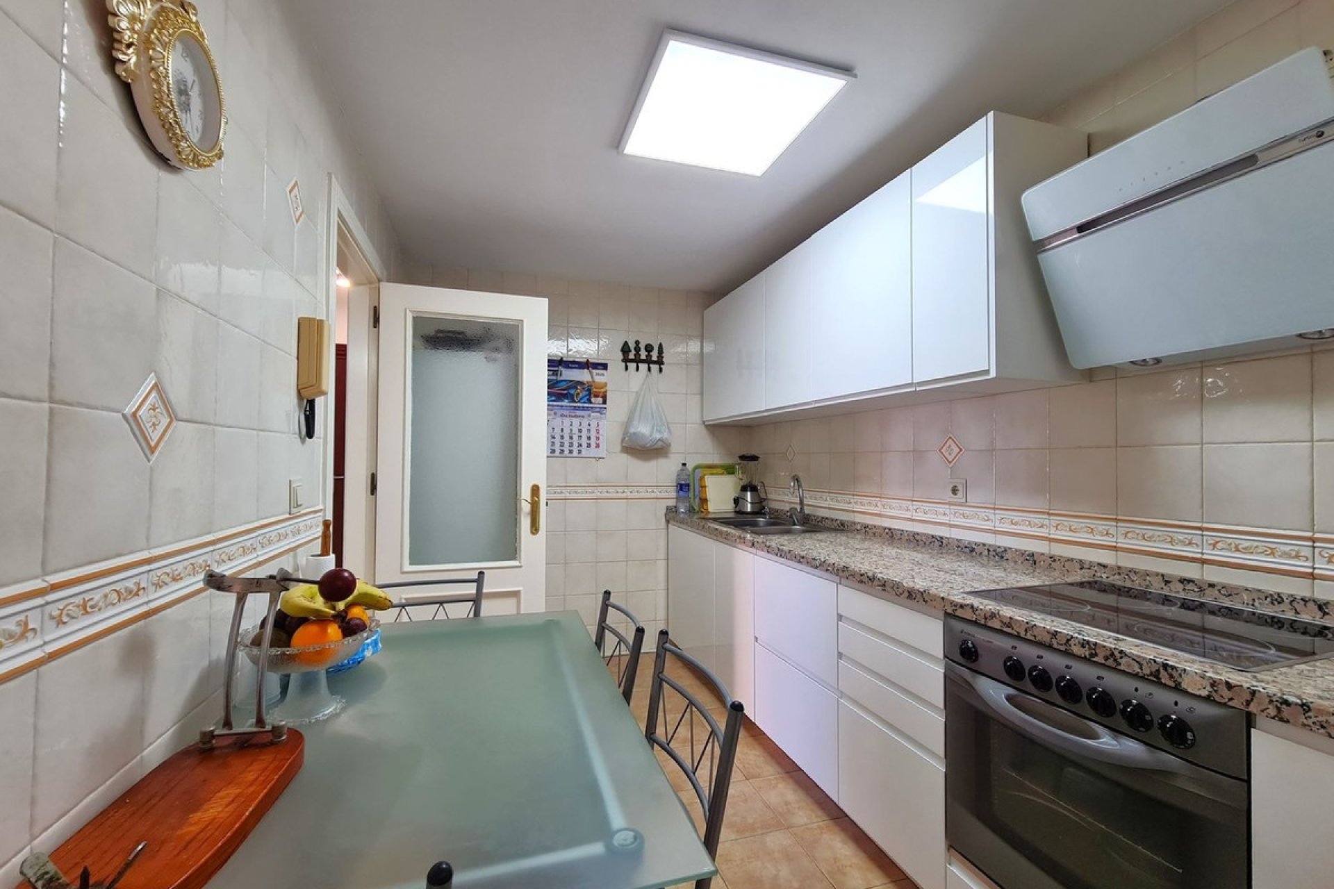 Herverkoop - Apartment -
San Luis de Sabinillas - Costa del Sol