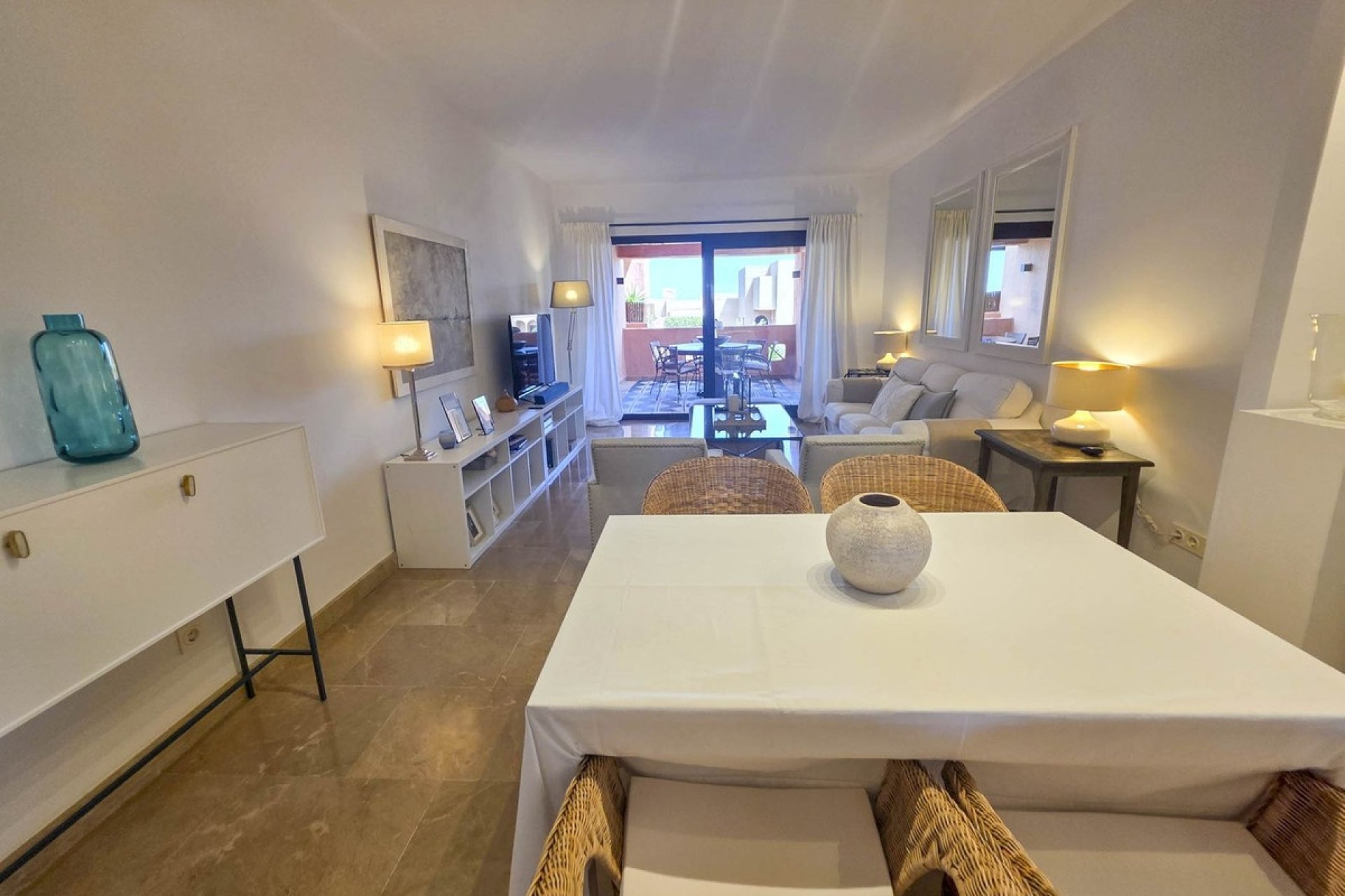 Herverkoop - Apartment -
San Luis de Sabinillas - Costa del Sol