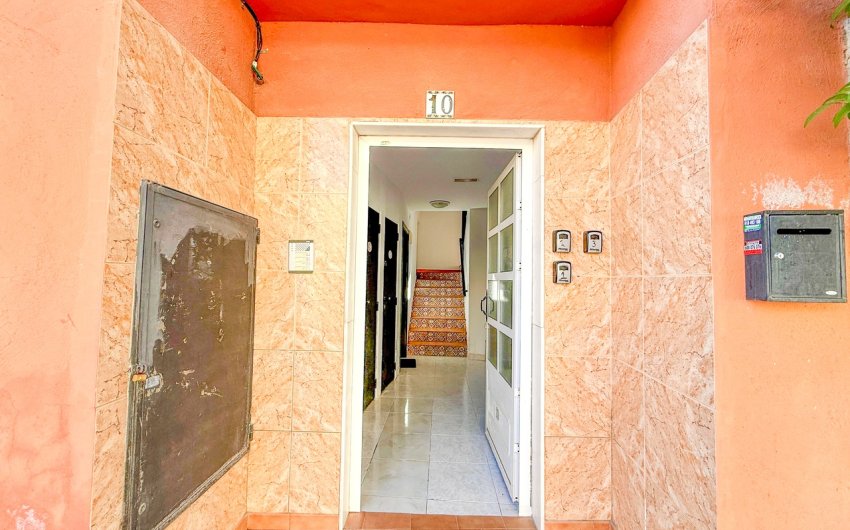 Herverkoop - Apartment -
San Miguel de Salinas - Inland