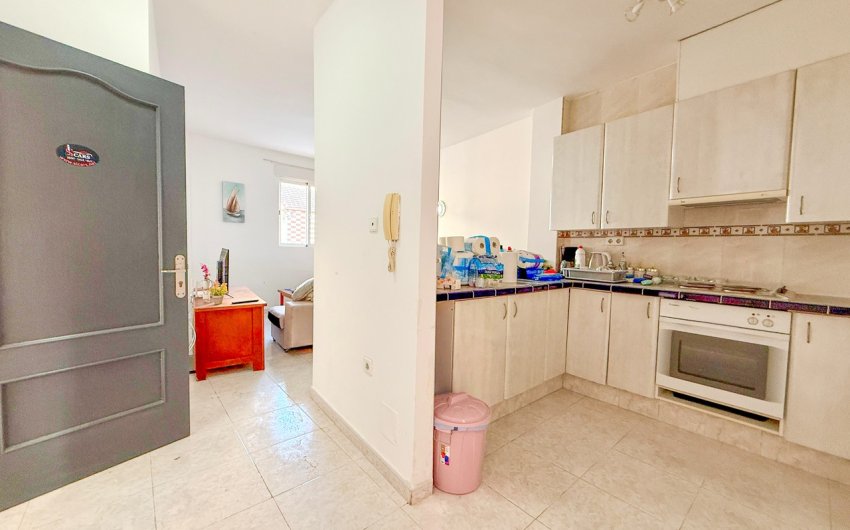 Herverkoop - Apartment -
San Miguel de Salinas - Inland