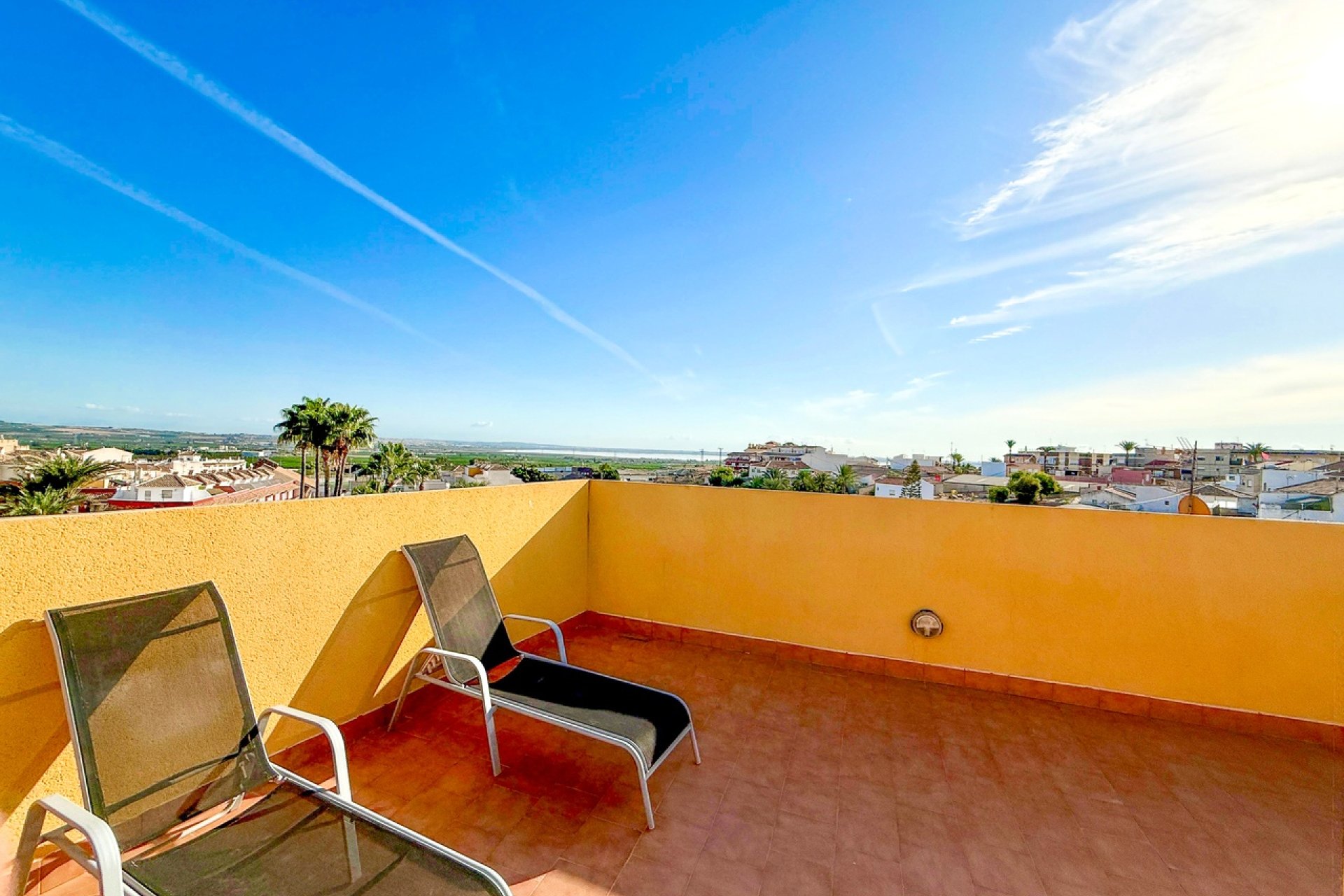 Herverkoop - Apartment -
San Miguel de Salinas - Inland