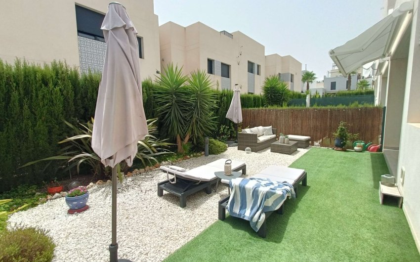Herverkoop - Apartment -
San Miguel de Salinas - Inland