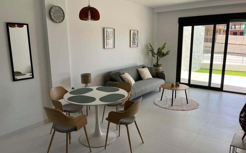 Herverkoop - Apartment -
San Miguel de Salinas - Inland