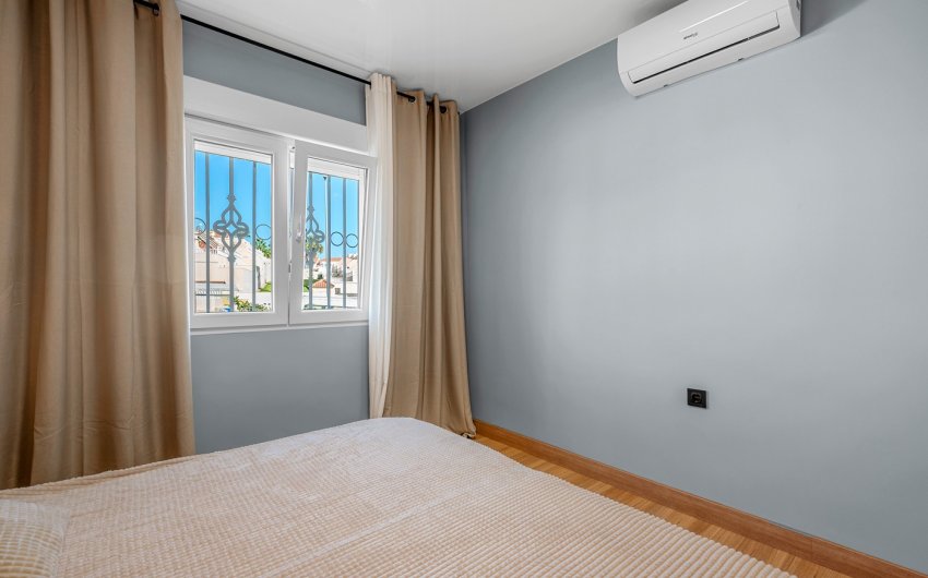 Herverkoop - Apartment -
San Miguel de Salinas - Inland