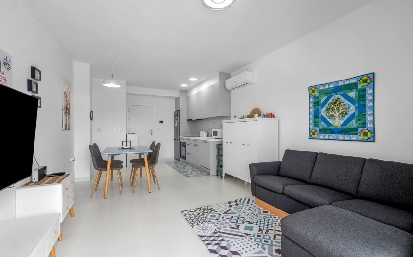 Herverkoop - Apartment -
San Miguel de Salinas - Inland