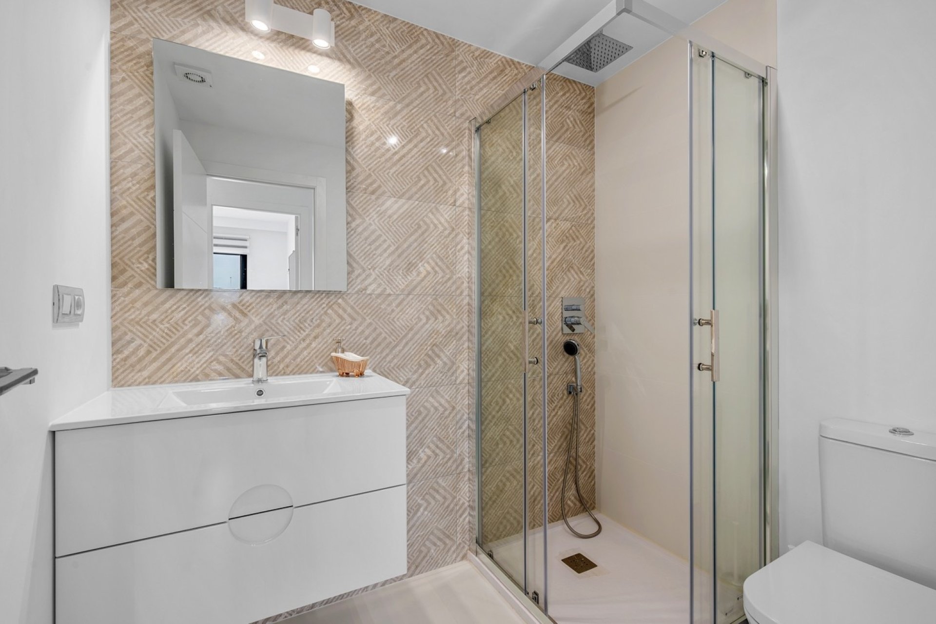 Herverkoop - Apartment -
San Miguel de Salinas - Inland