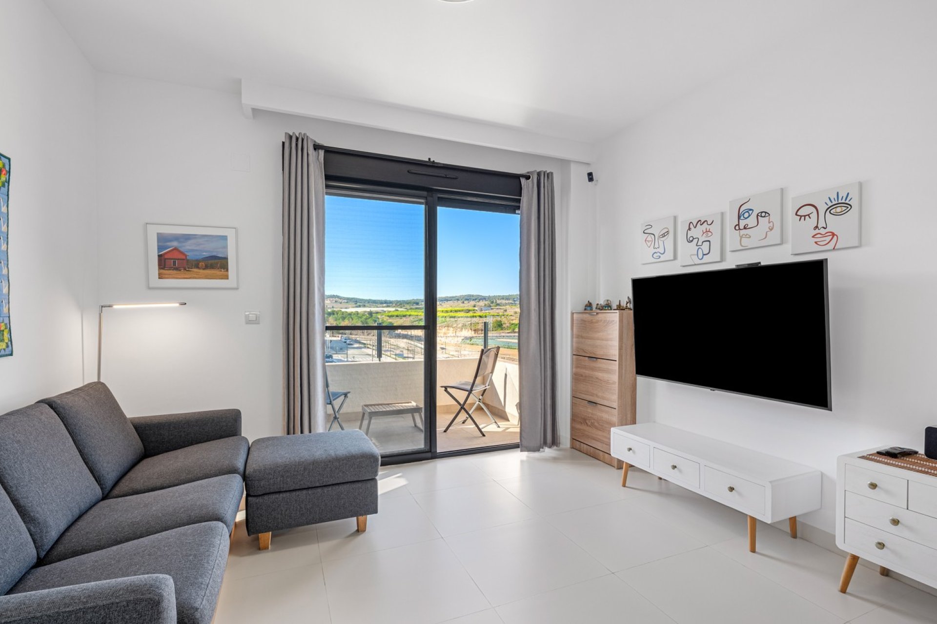 Herverkoop - Apartment -
San Miguel de Salinas - Inland