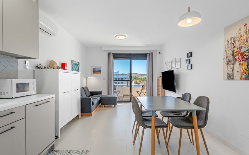 Herverkoop - Apartment -
San Miguel de Salinas - Inland