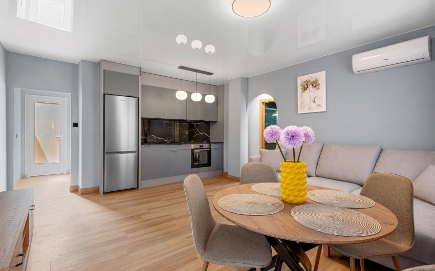 Herverkoop - Apartment -
San Miguel de Salinas - Inland