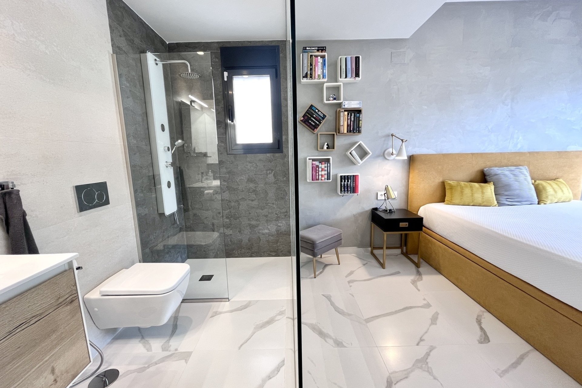 Herverkoop - Apartment -
San Miguel de Salinas - Inland