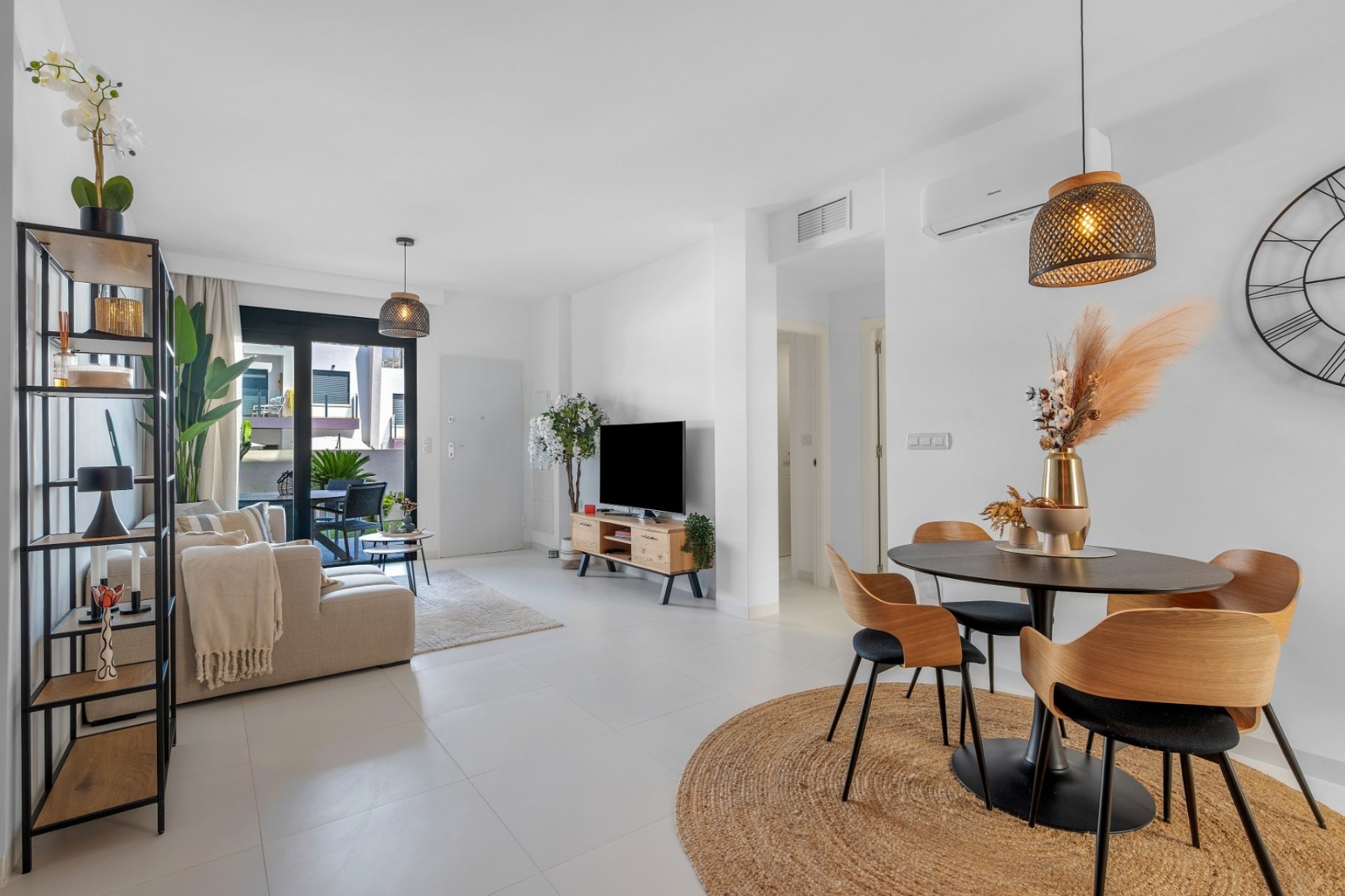 Herverkoop - Apartment -
San Miguel de Salinas - Inland