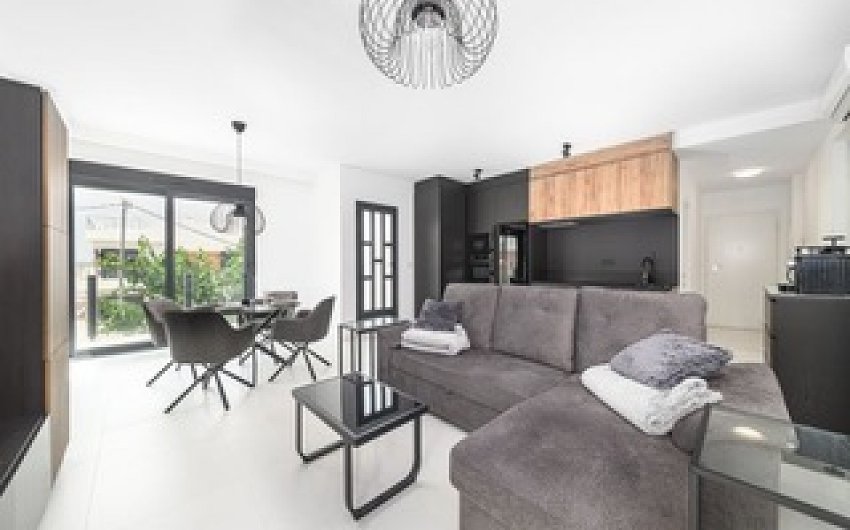 Herverkoop - Apartment -
San Miguel de Salinas - Inland