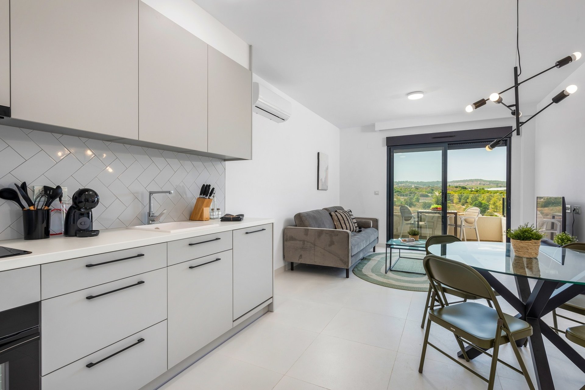 Herverkoop - Apartment -
San Miguel de Salinas - Inland