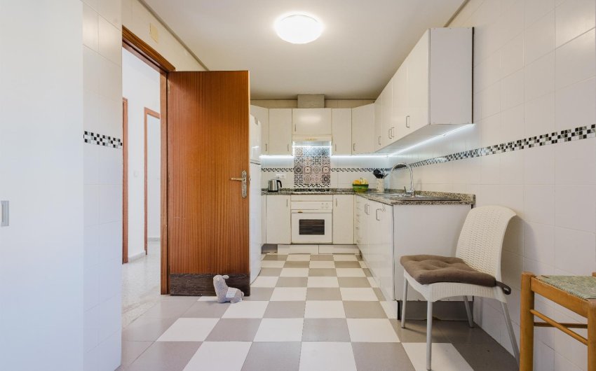 Herverkoop - Apartment -
San Miguel de Salinas - Inland