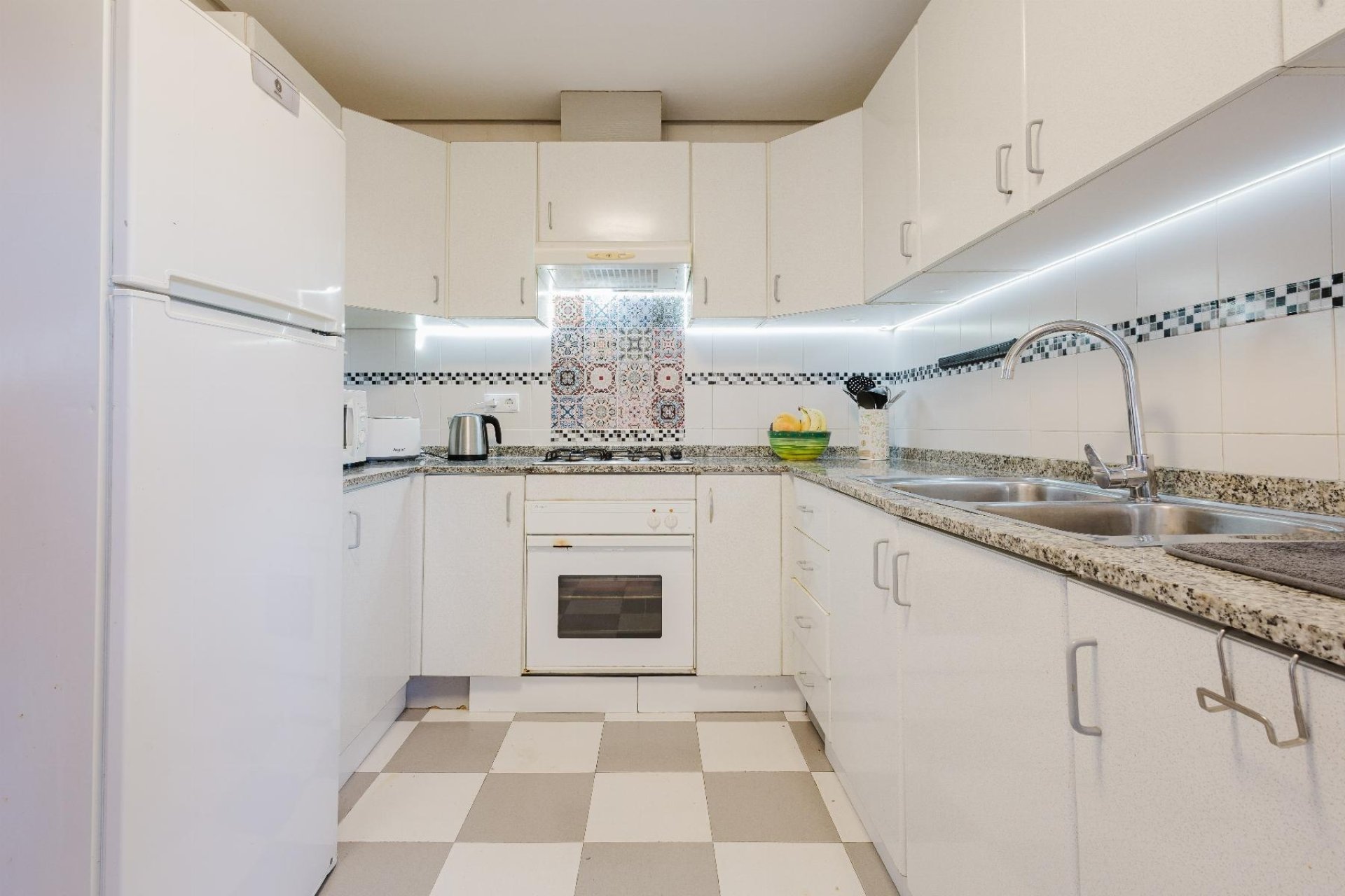 Herverkoop - Apartment -
San Miguel de Salinas - Inland