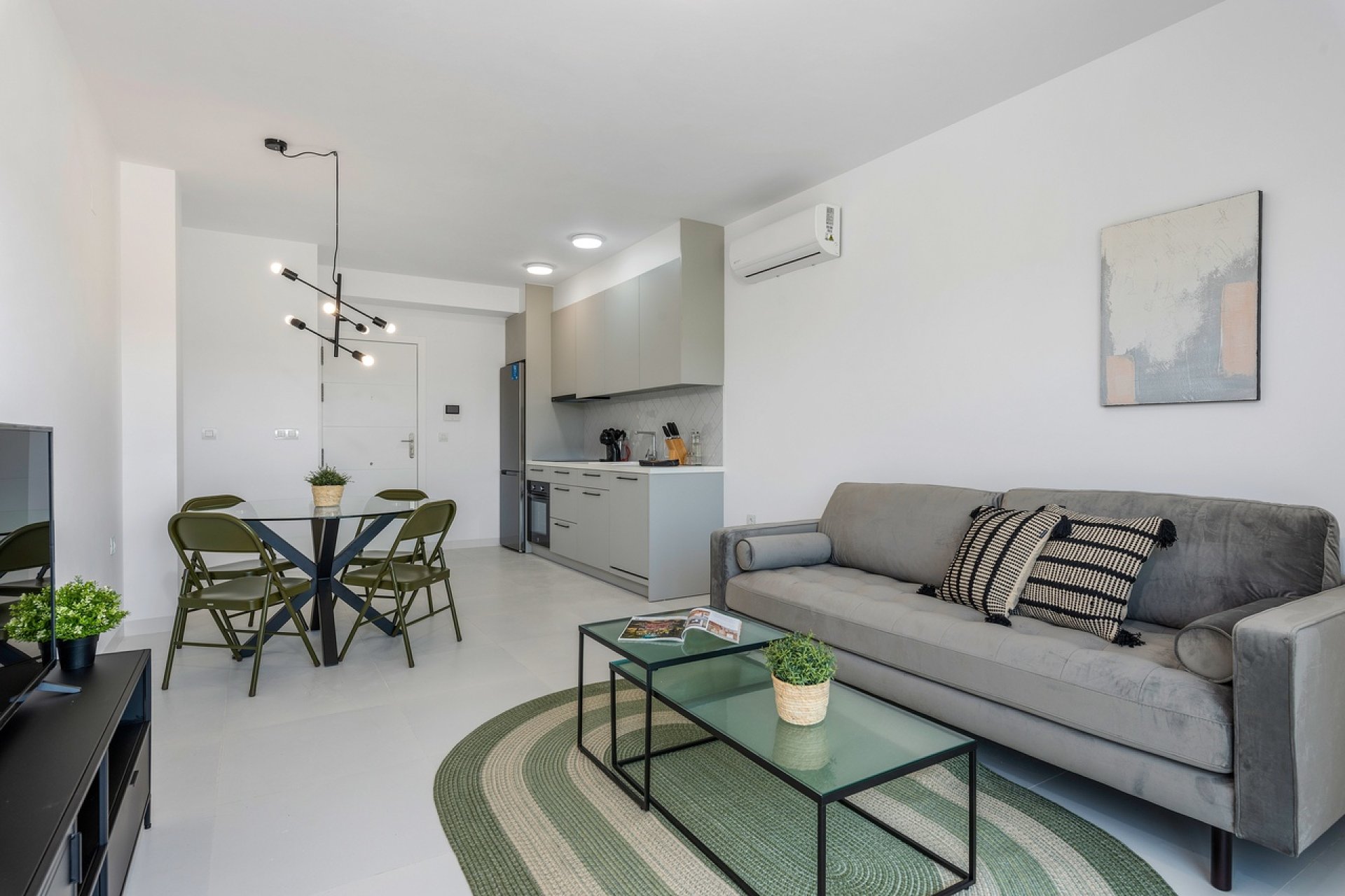 Herverkoop - Apartment -
San Miguel de Salinas - Inland