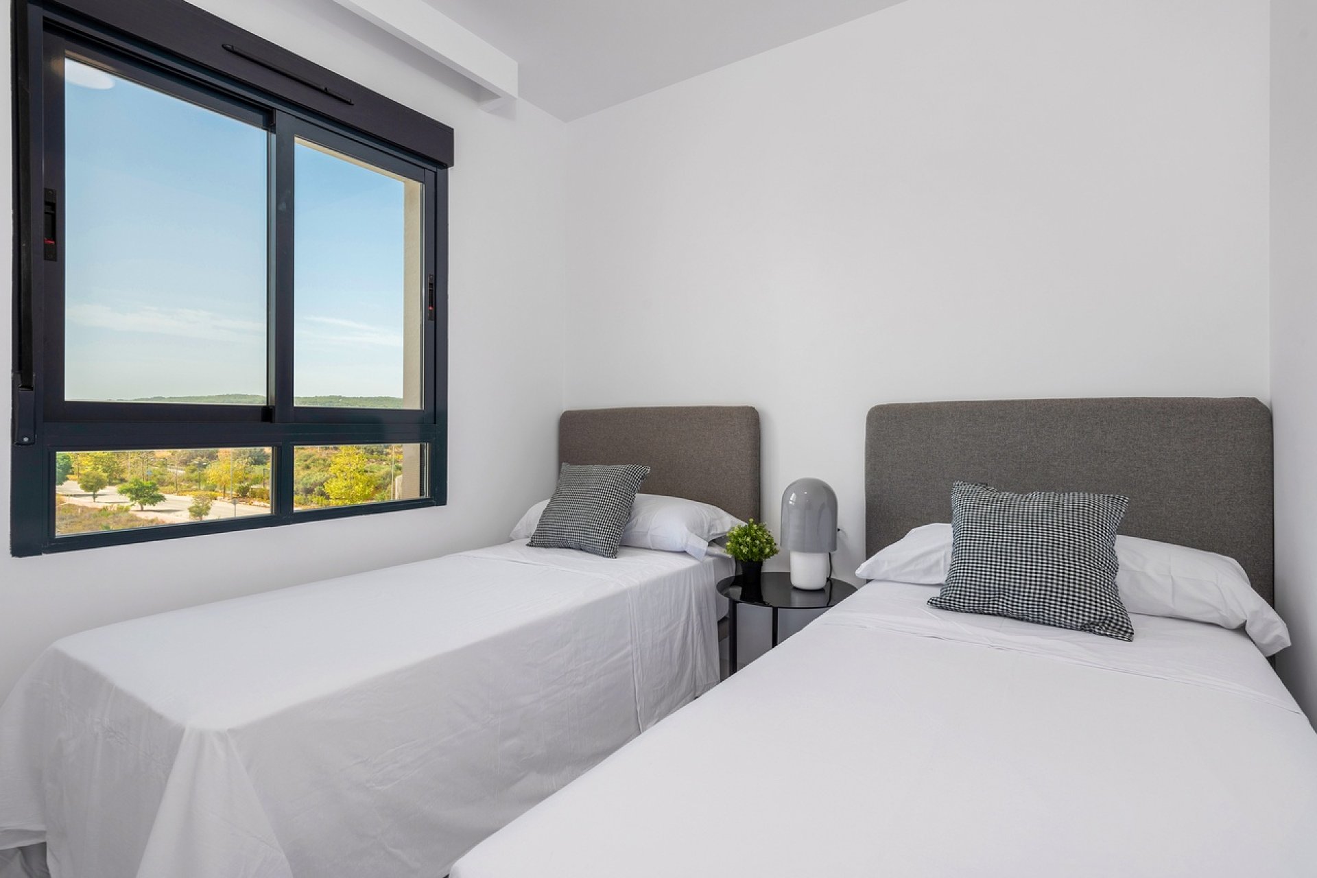 Herverkoop - Apartment -
San Miguel de Salinas - Inland