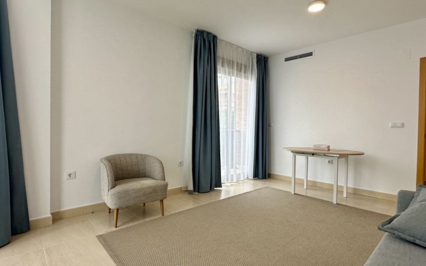 Herverkoop - Apartment -
San Miguel de Salinas - Inland