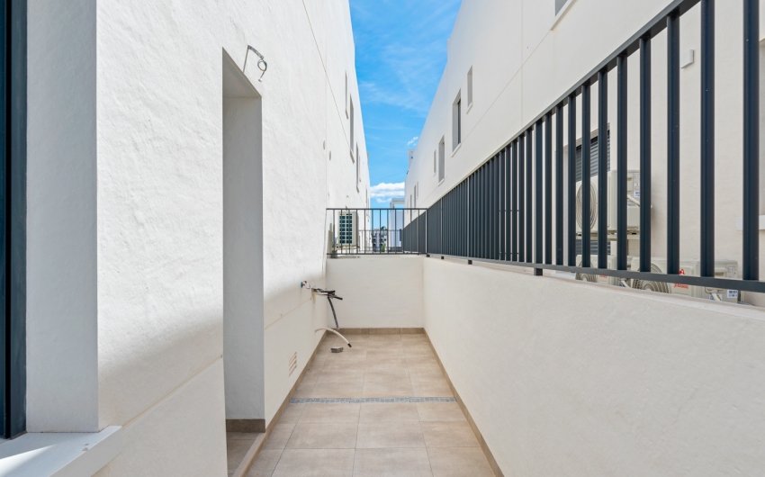 Herverkoop - Apartment -
San Miguel de Salinas - Inland