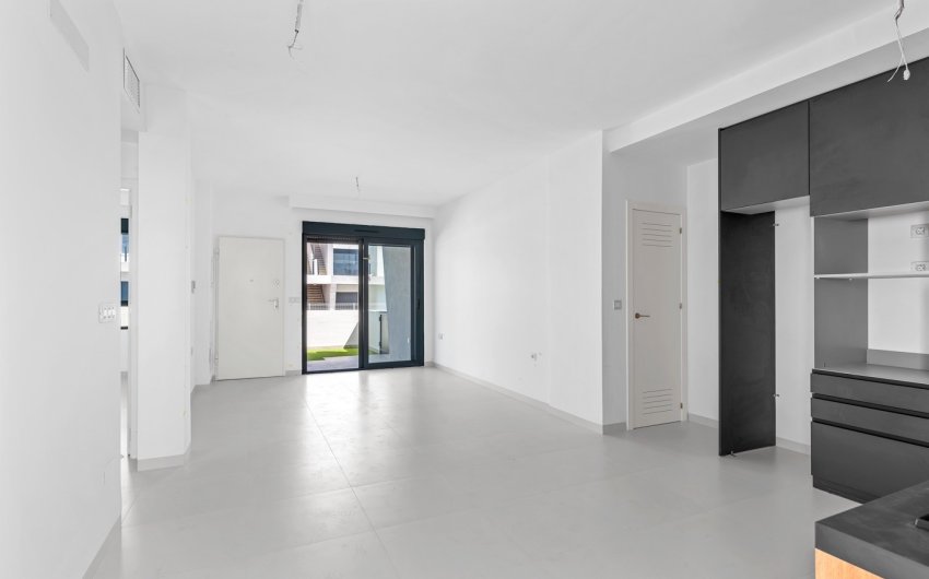 Herverkoop - Apartment -
San Miguel de Salinas - Inland
