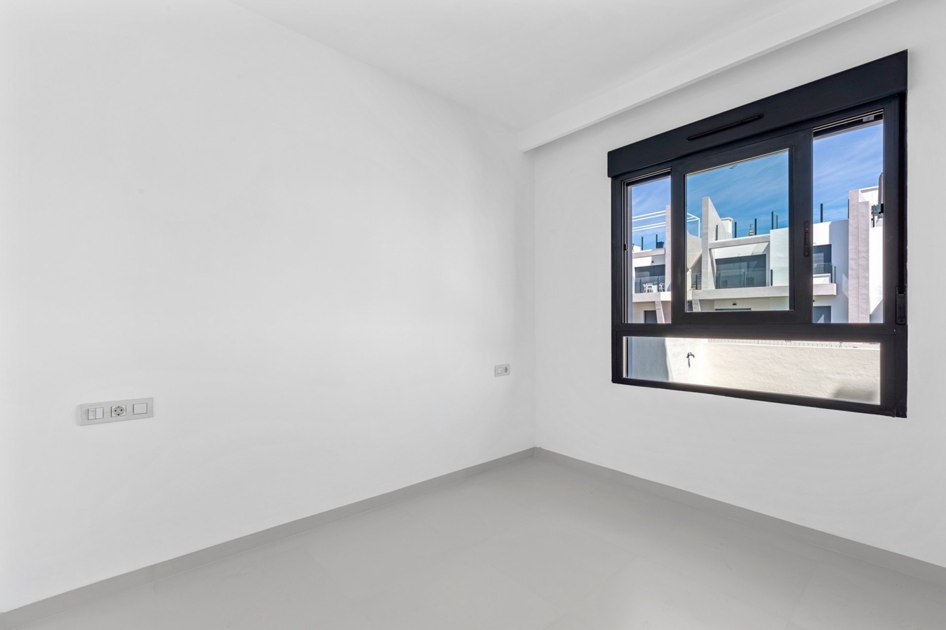 Herverkoop - Apartment -
San Miguel de Salinas - Inland