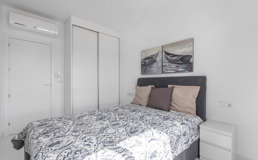 Herverkoop - Apartment -
San Miguel de Salinas - Inland