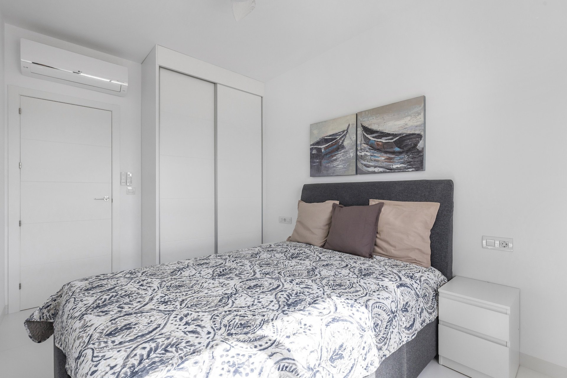Herverkoop - Apartment -
San Miguel de Salinas - Inland