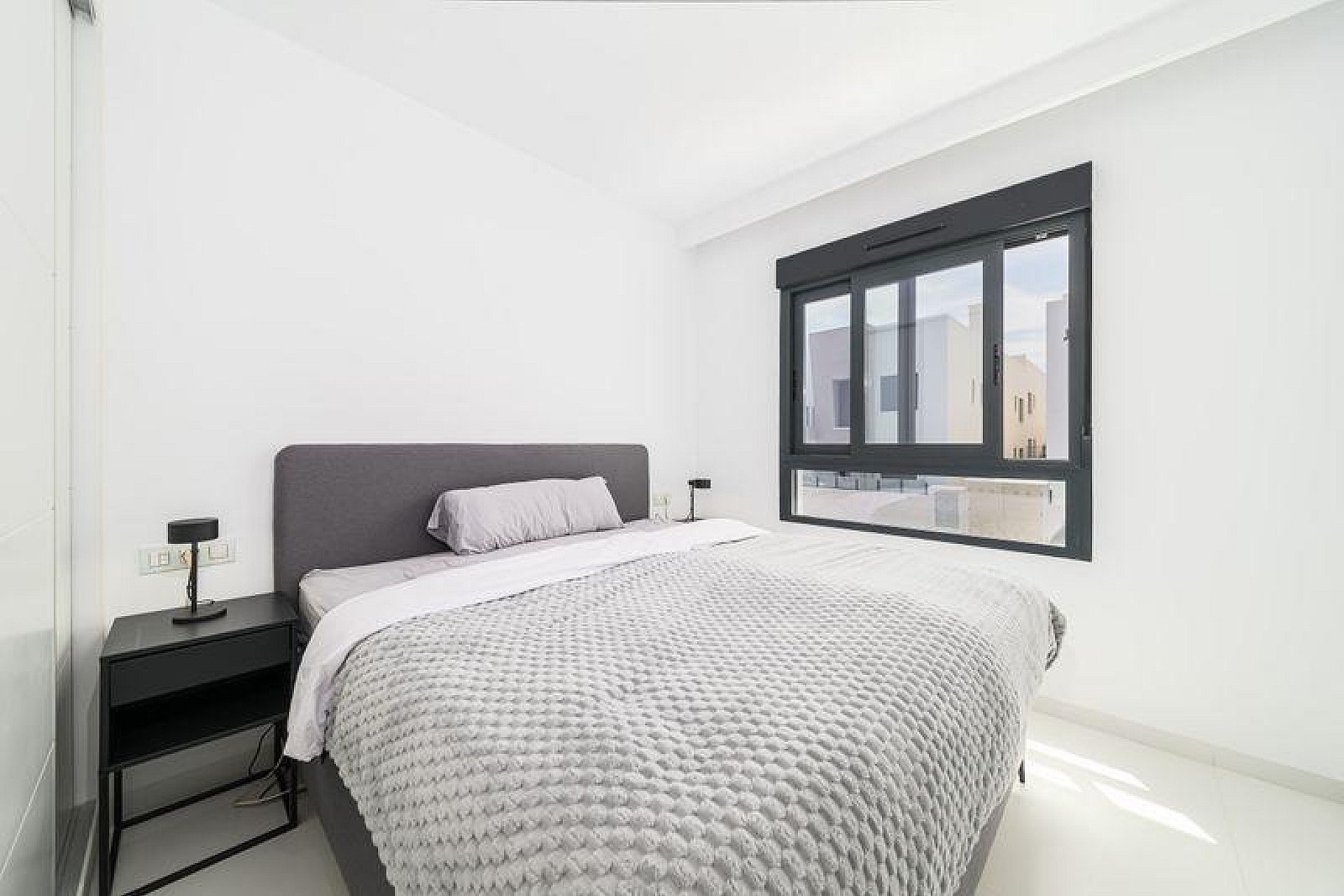 Herverkoop - Apartment -
San Miguel de Salinas - Inland