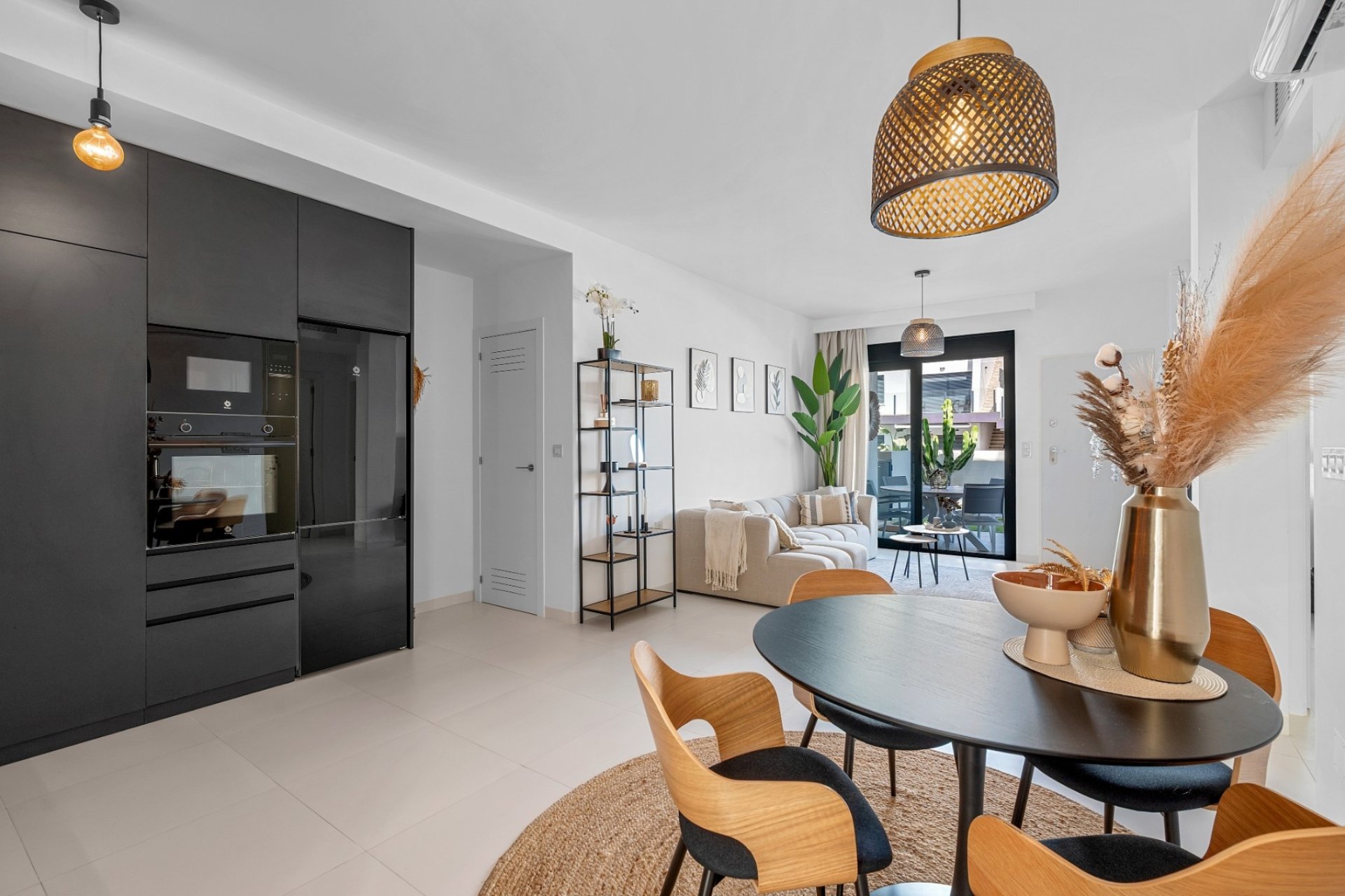 Herverkoop - Apartment -
San Miguel de Salinas - Inland