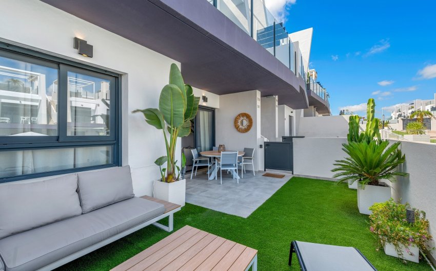 Herverkoop - Apartment -
San Miguel de Salinas - Inland