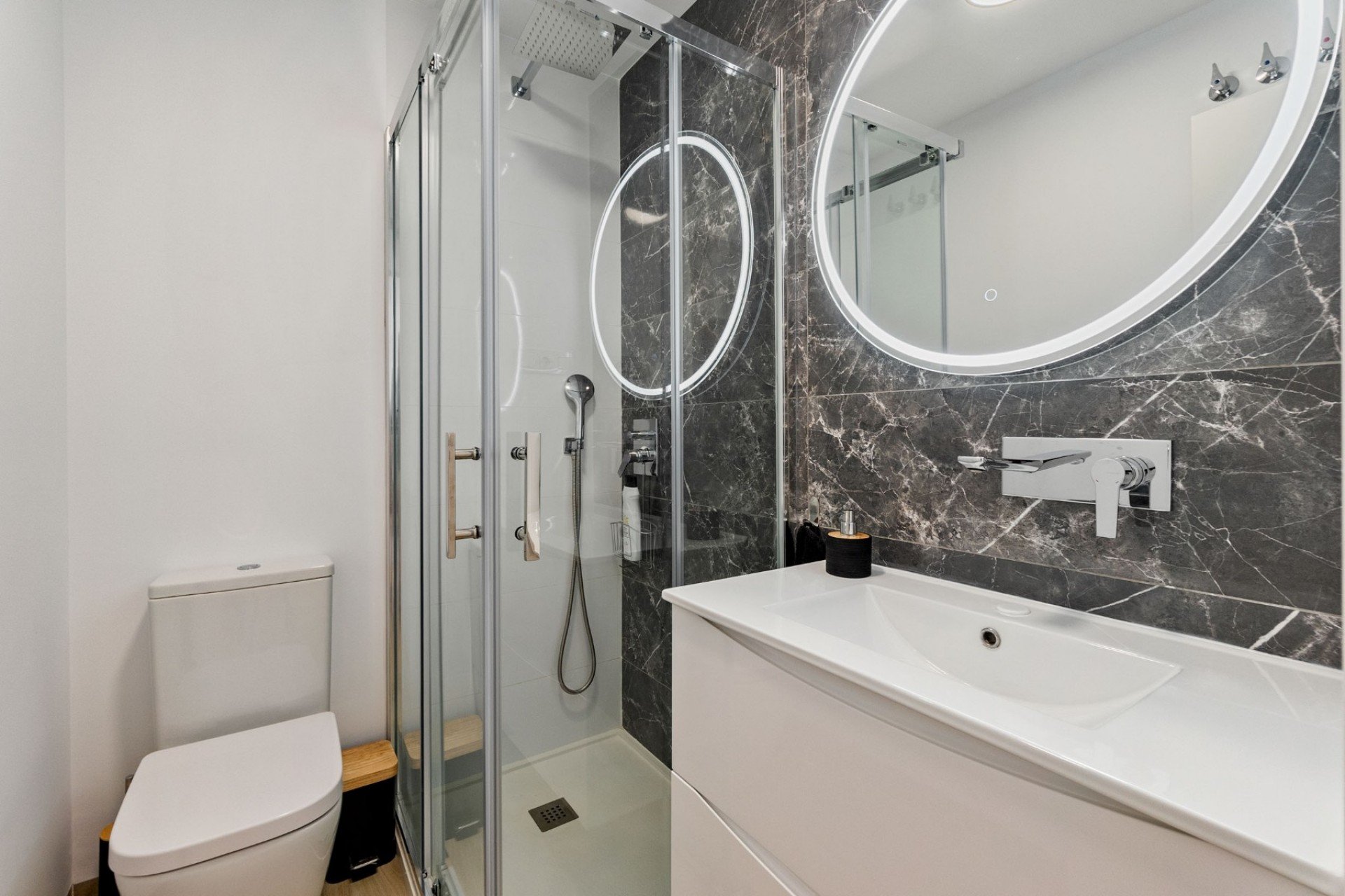 Herverkoop - Apartment -
San Miguel de Salinas