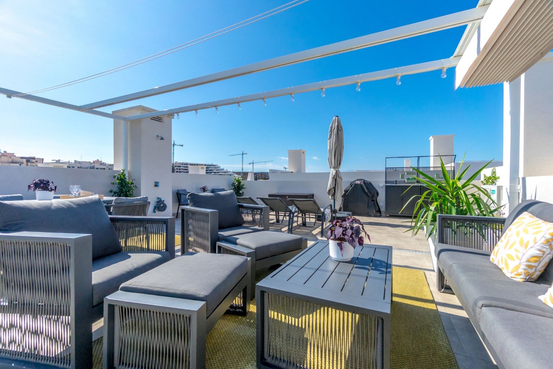 Herverkoop - Apartment -
San Miguel de Salinas