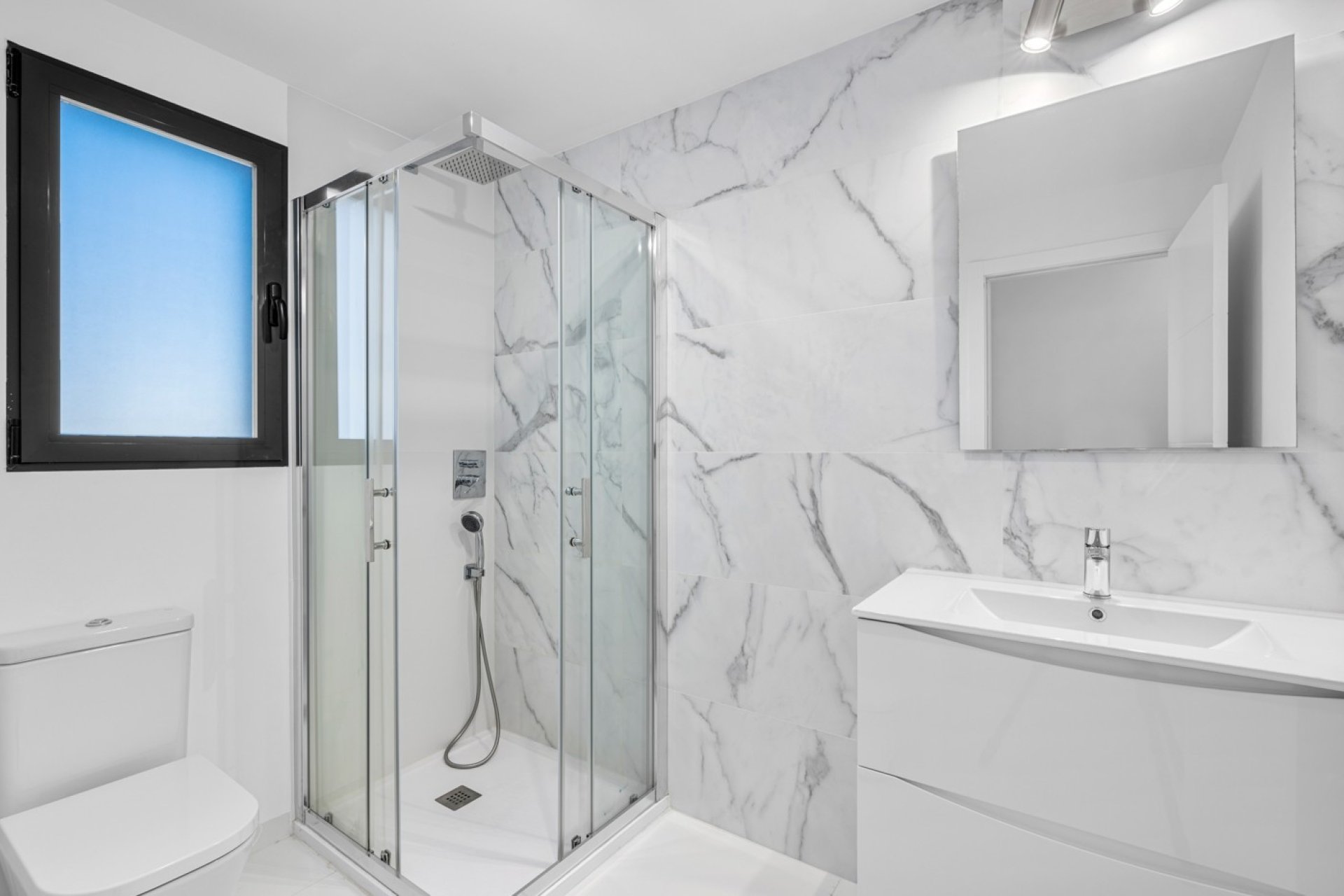 Herverkoop - Apartment -
San Miguel de Salinas