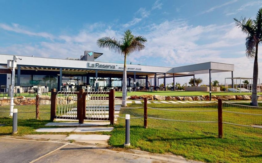 Herverkoop - Apartment -
Santa Rosalia Resort - Inland