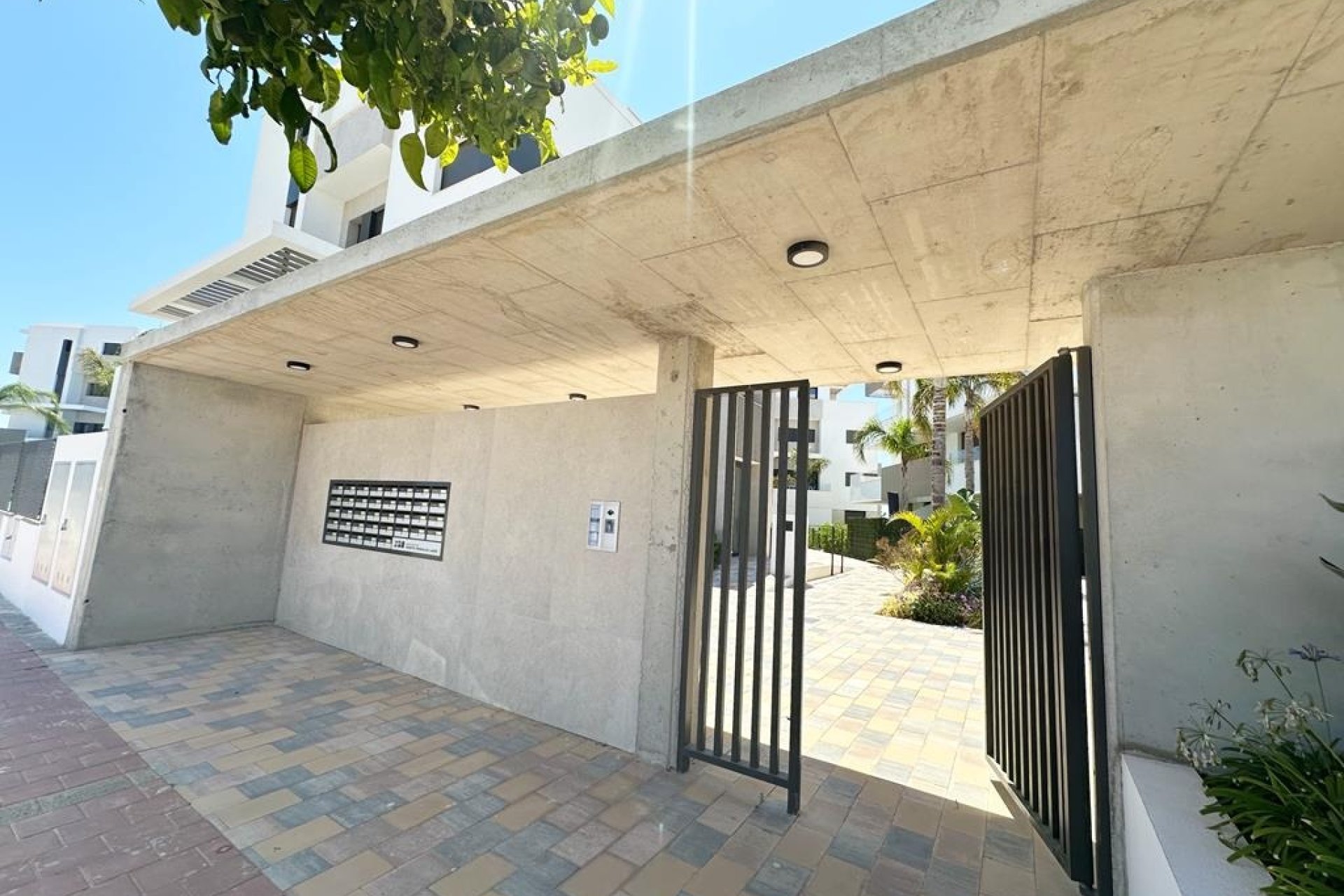 Herverkoop - Apartment -
Santa Rosalia Resort - Inland