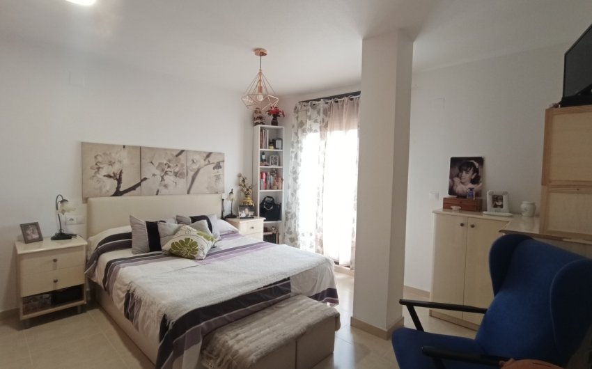 Herverkoop - Apartment -
Sucina - Inland