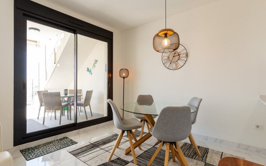 Herverkoop - Apartment - Top Floor Apartment -
Orihuela Costa - Villamartín
