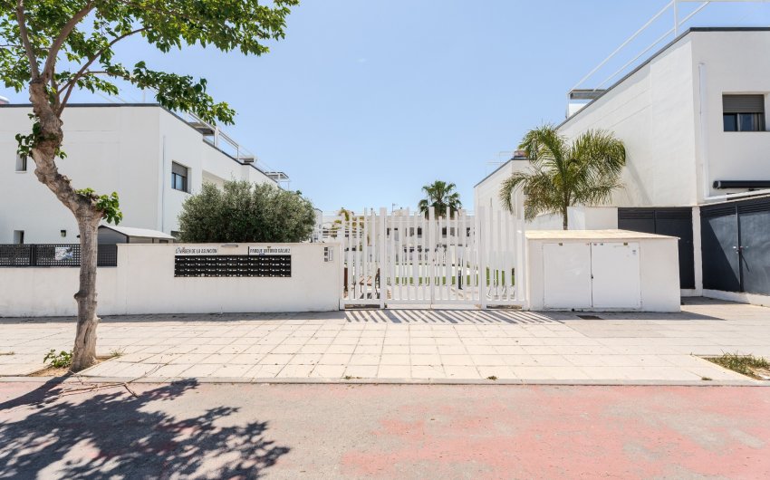 Herverkoop - Apartment -
Torre de la Horadada