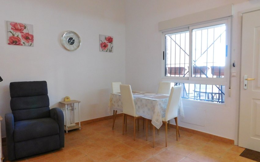 Herverkoop - Apartment -
Torremendo