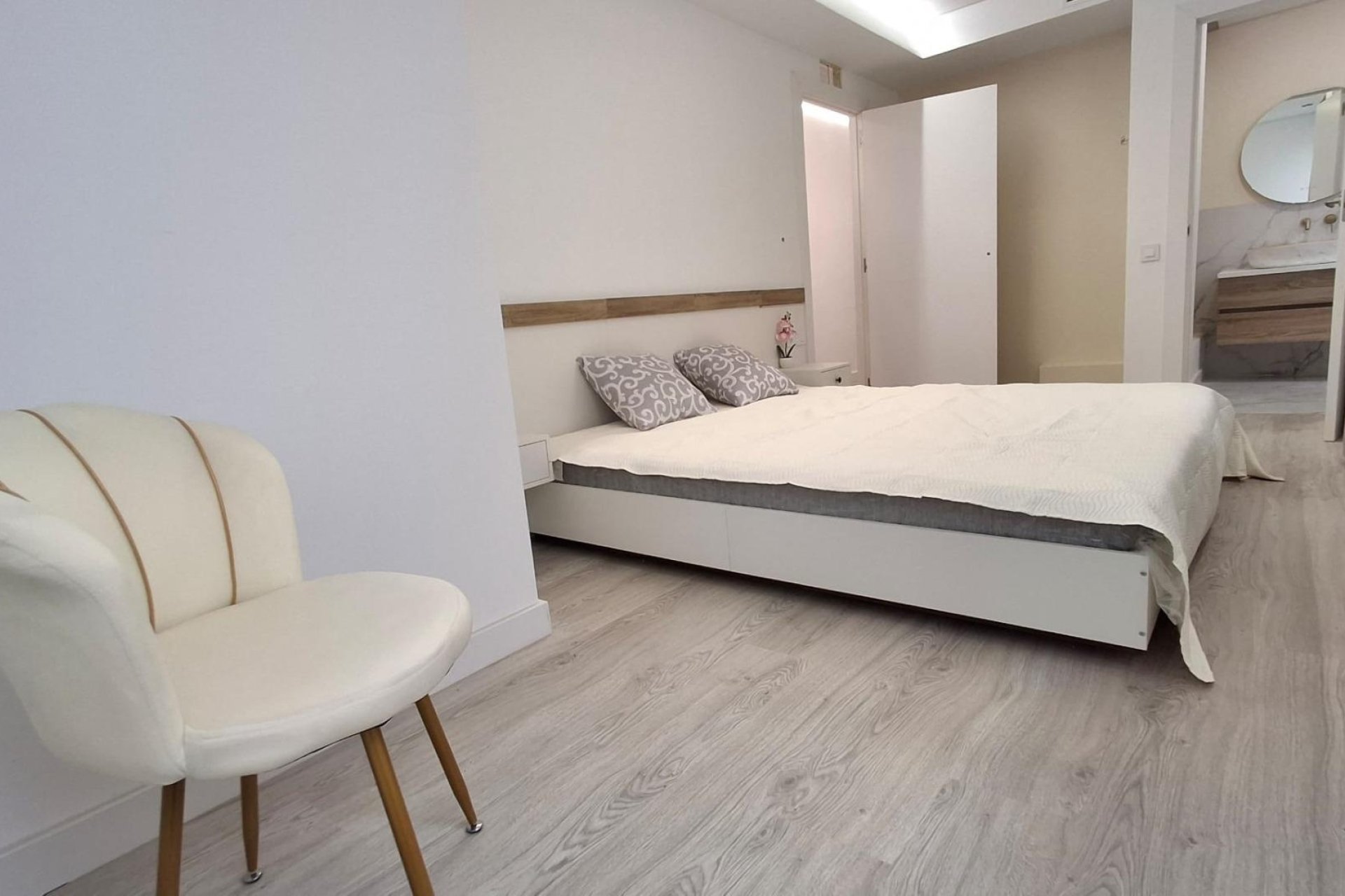 Herverkoop - Apartment -
Torrevieja - Acequion