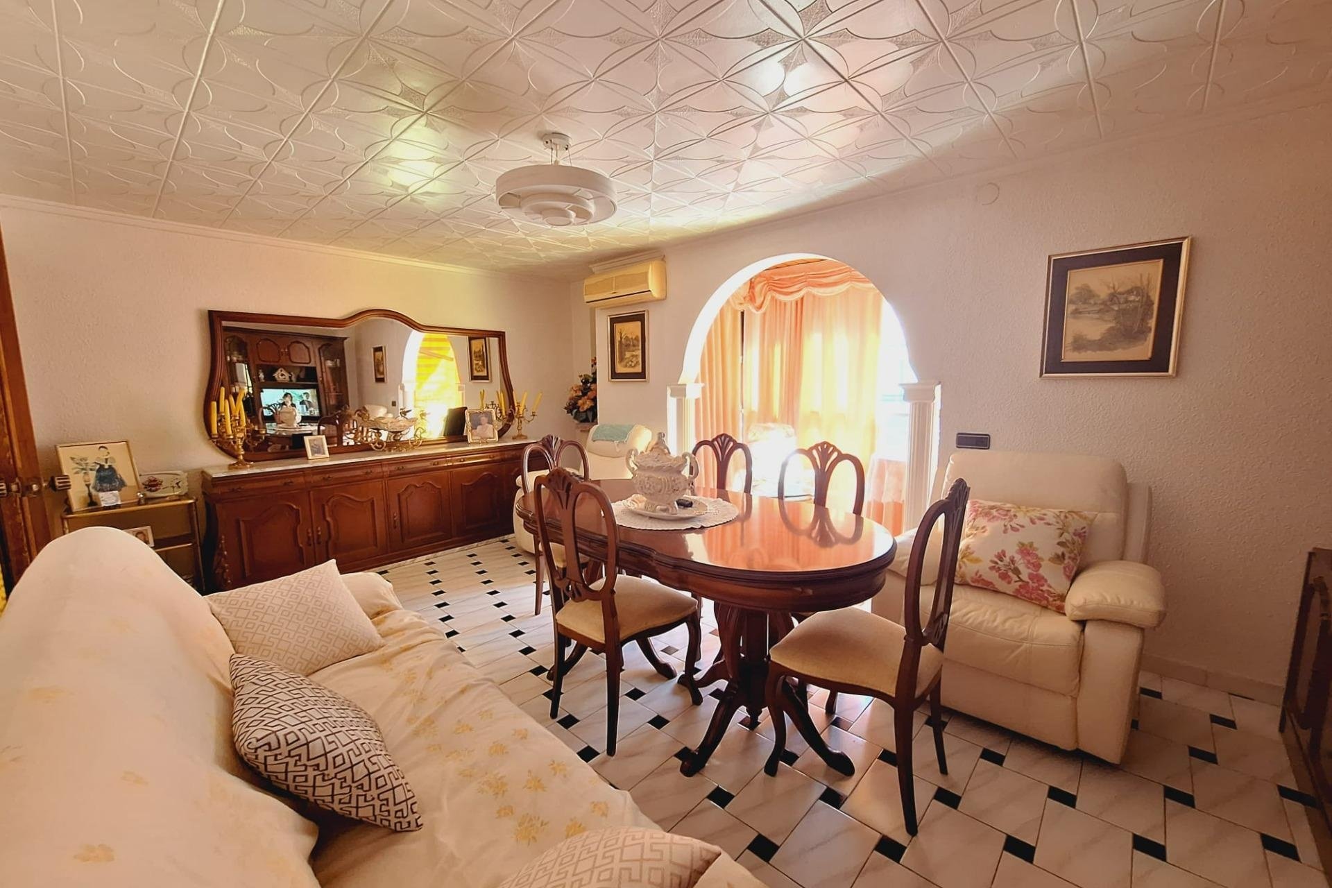 Herverkoop - Apartment -
Torrevieja - Acequion